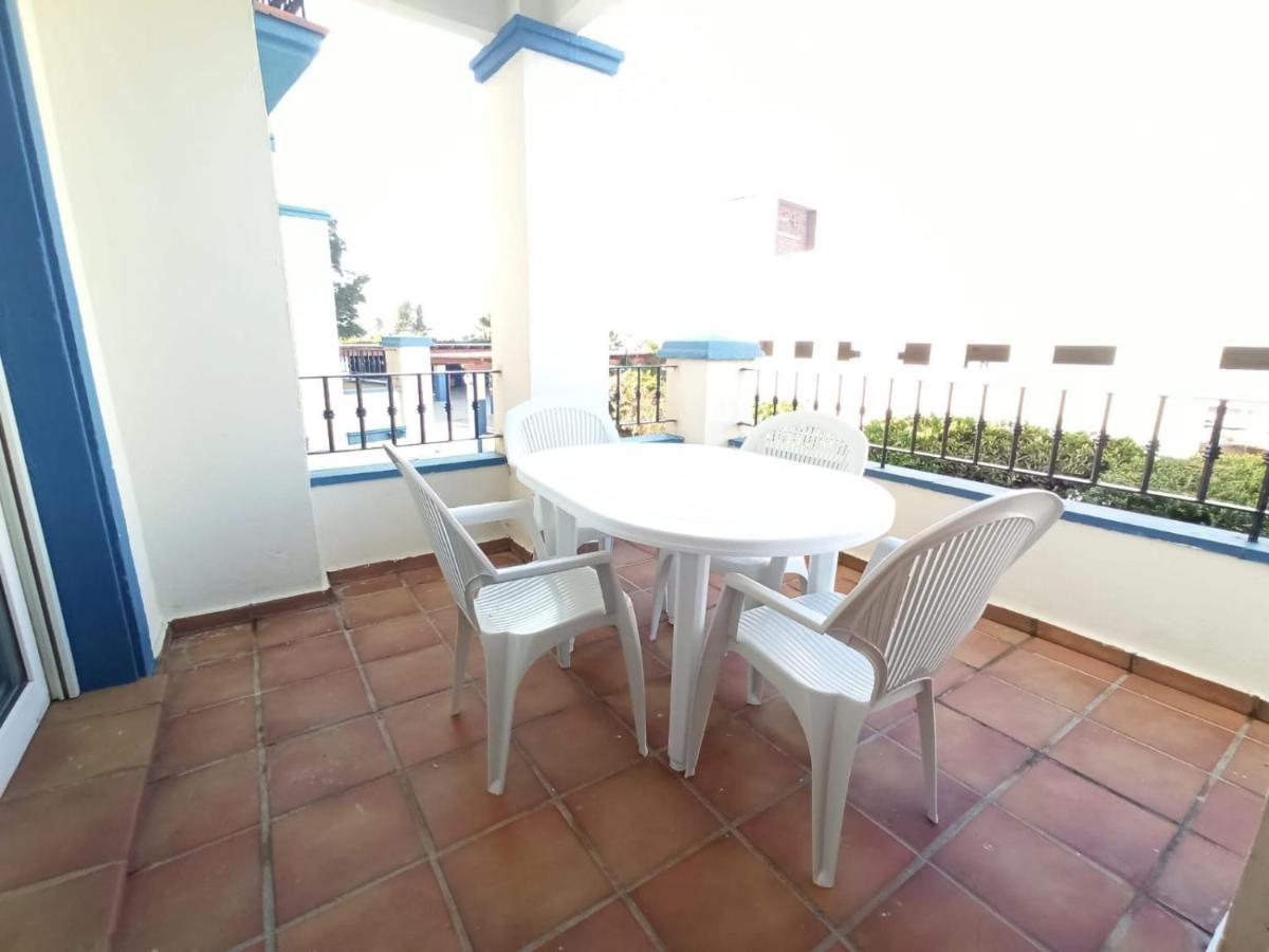 Acogedor apartamento a 50 metros de la playa Isla Canela Exterior foto