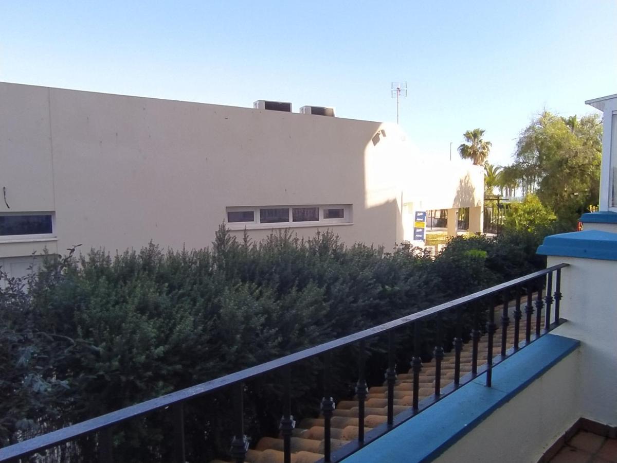 Acogedor apartamento a 50 metros de la playa Isla Canela Exterior foto